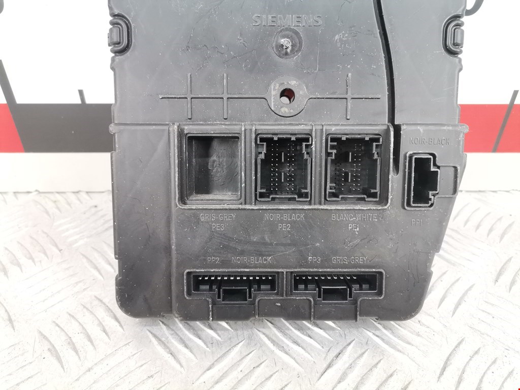 Блок комфорта RENAULT Scenic II 2003-2010