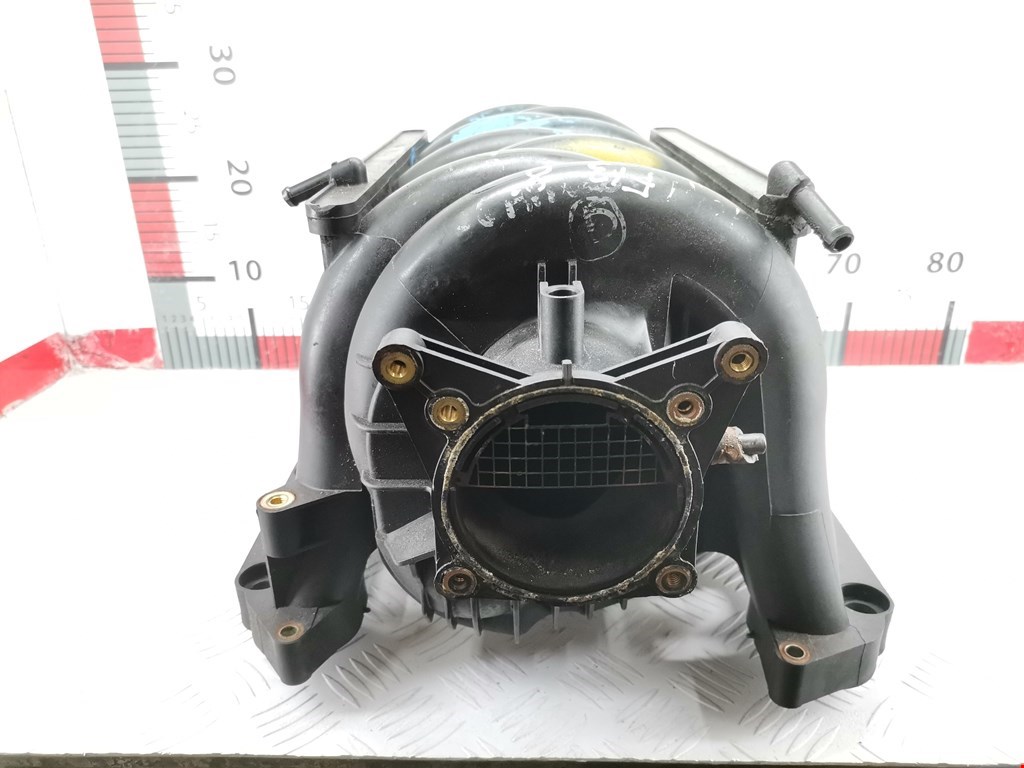 Коллектор впускной INFINITI QX56/QX80 2004-2010