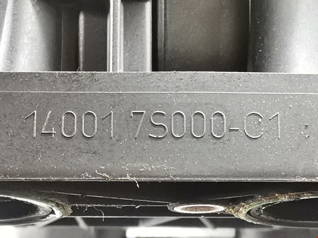 Коллектор впускной INFINITI QX56/QX80 2004-2010