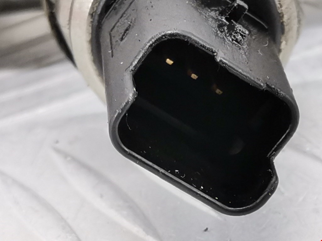 Датчик давления топлива FORD C-MAX 2003-2010