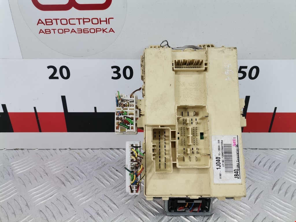 Датчик уровня в бачок омывателя HYUNDAI i20 l 2008-2014