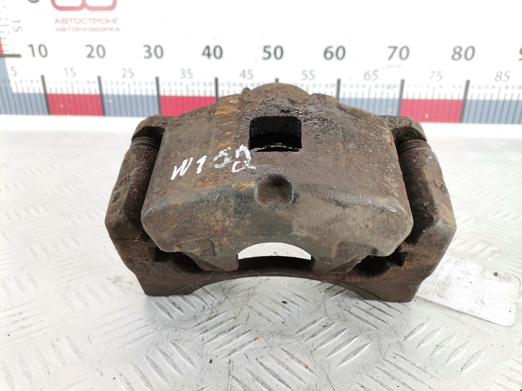 Суппорт передний правый JEEP Compass 2006-2016