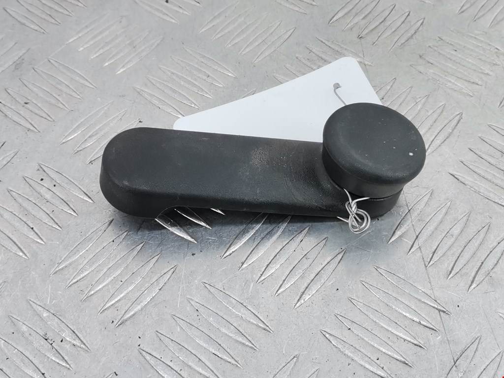 Ручка стеклоподъемника Opel Corsa D (2006-2014)