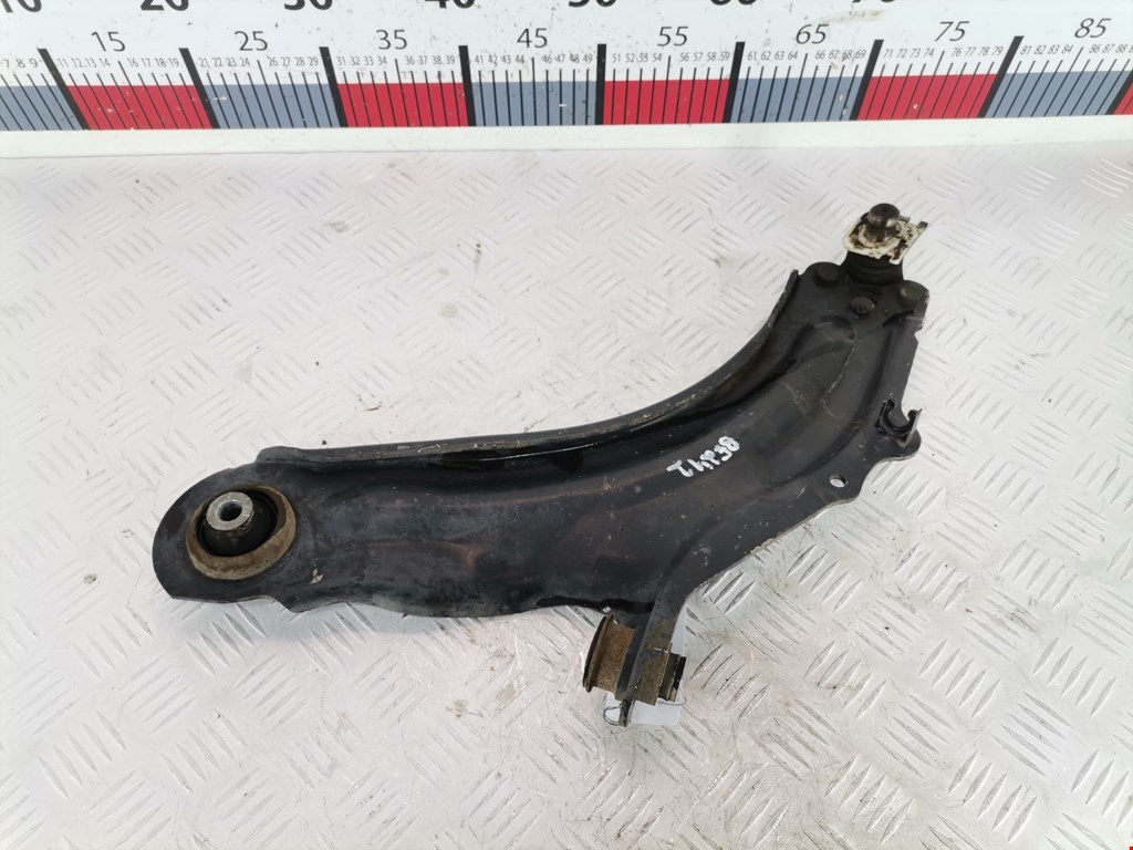 Рычаг передний левый RENAULT Kangoo 2008-2021