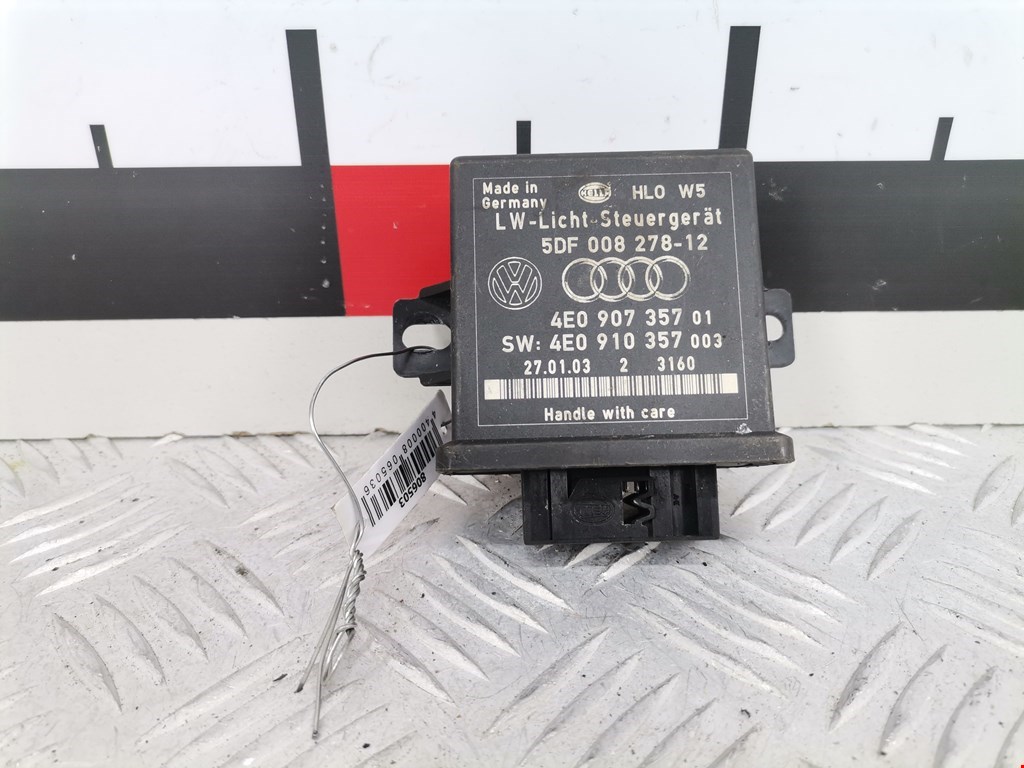 Блок управления светом AUDI A8 D3 2003-2010