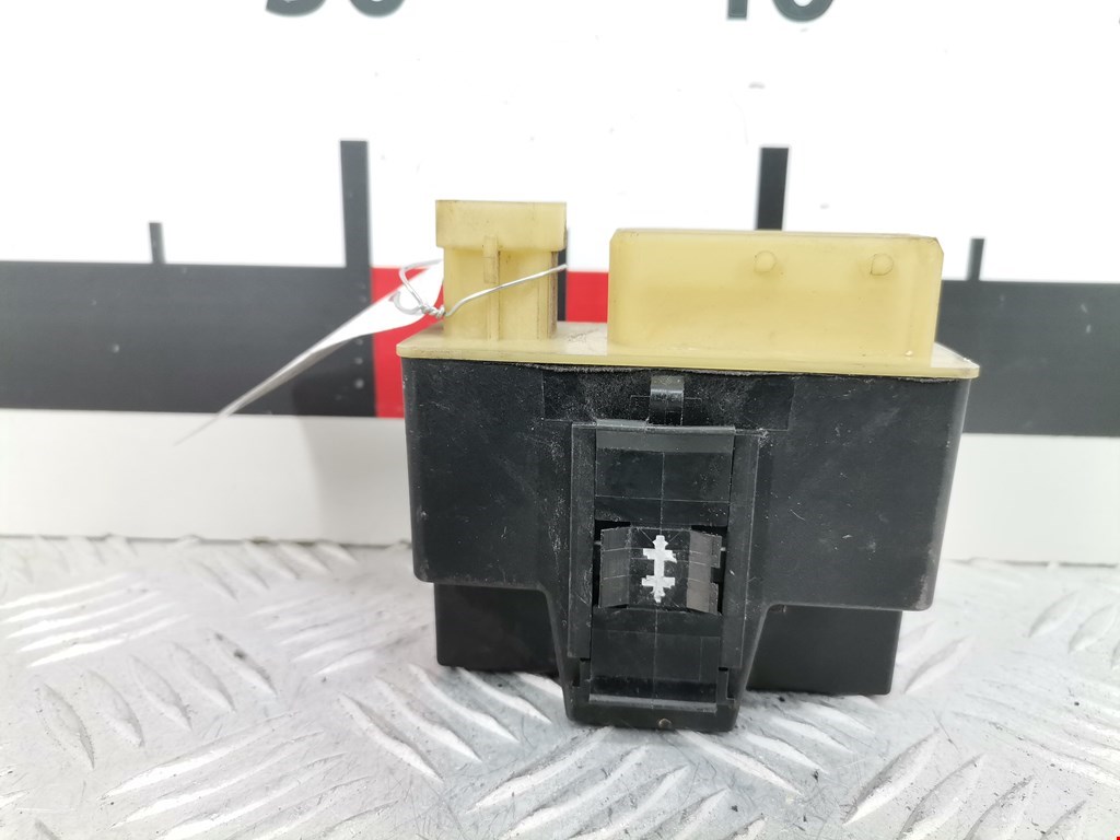 Реле свечей накала PEUGEOT 308 2007-2015