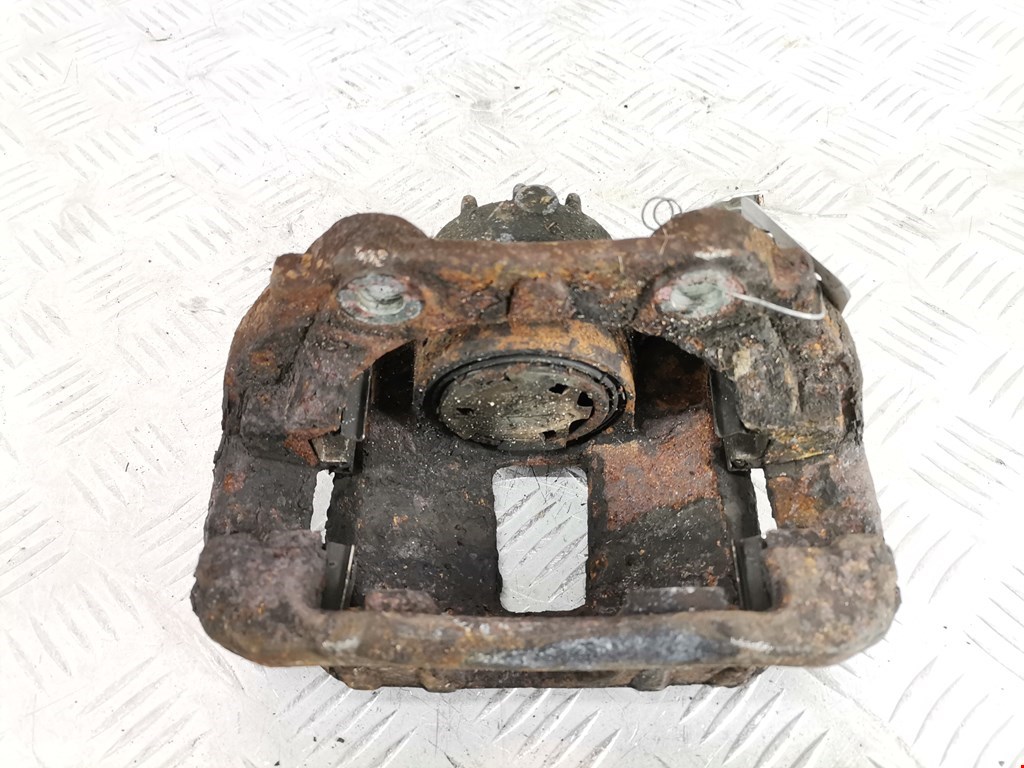 Суппорт передний правый PEUGEOT 207 2006-2015