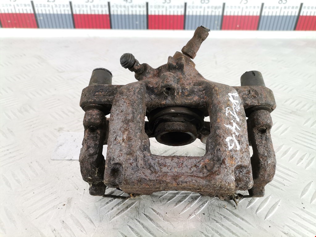 Суппорт задний левый MERCEDES-BENZ C-Class C-klasse W204 2007-2015