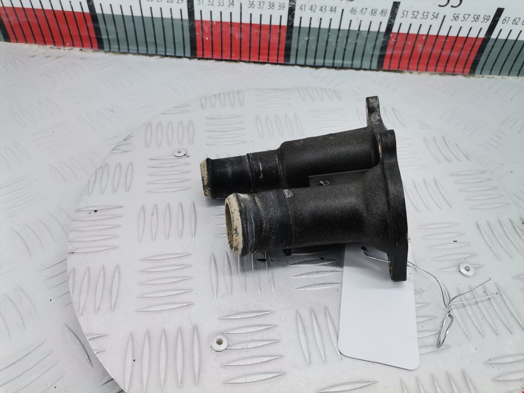 Корпус термостата FORD Focus II 2005-2011