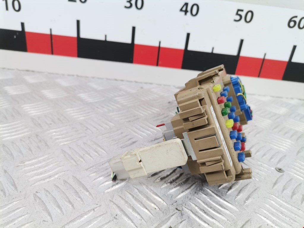 Датчик уровня в бачок омывателя SUBARU Forester II 2002-2008