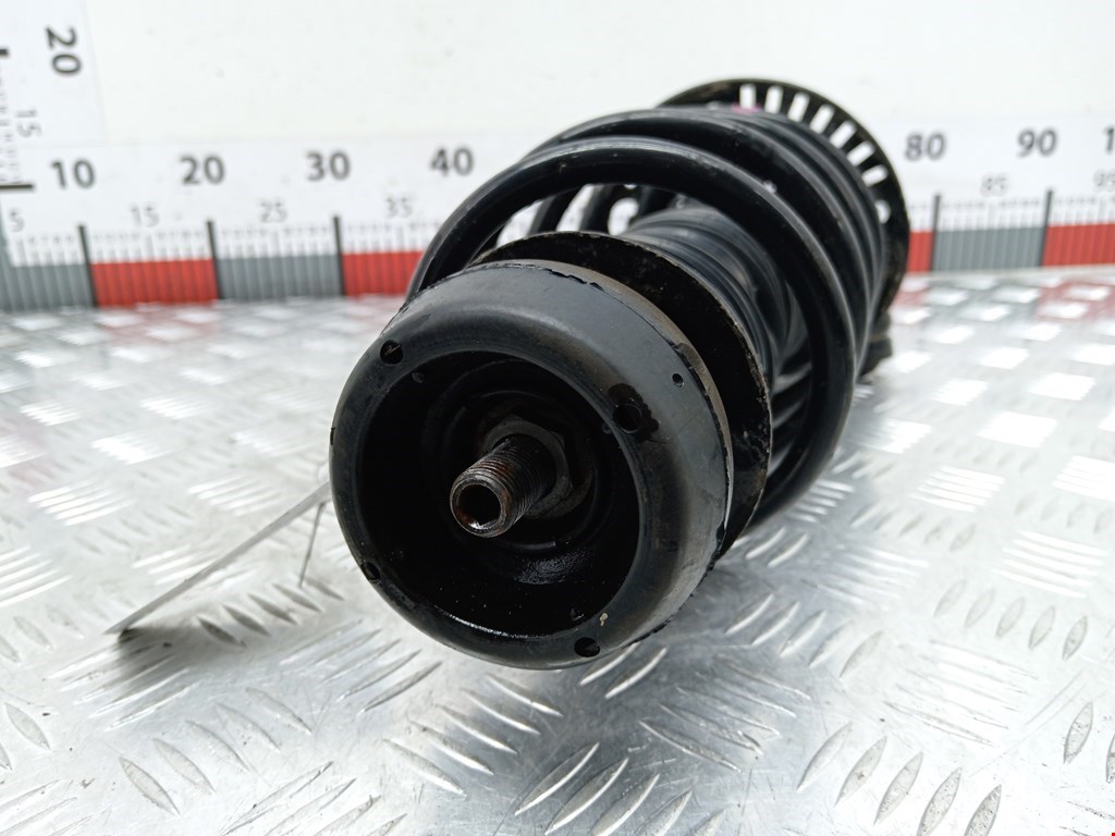 Амортизатор передний левый VOLKSWAGEN Polo V HB 2009-2017