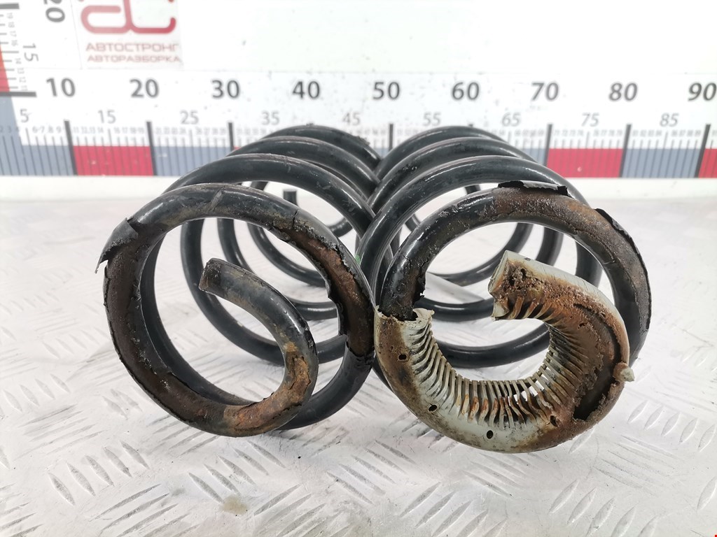 Пружина задняя левая/правая RENAULT Clio 2005-2012