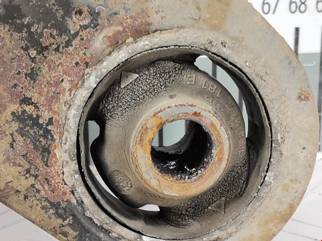 Рычаг передний левый VOLKSWAGEN Golf III 1991-1997