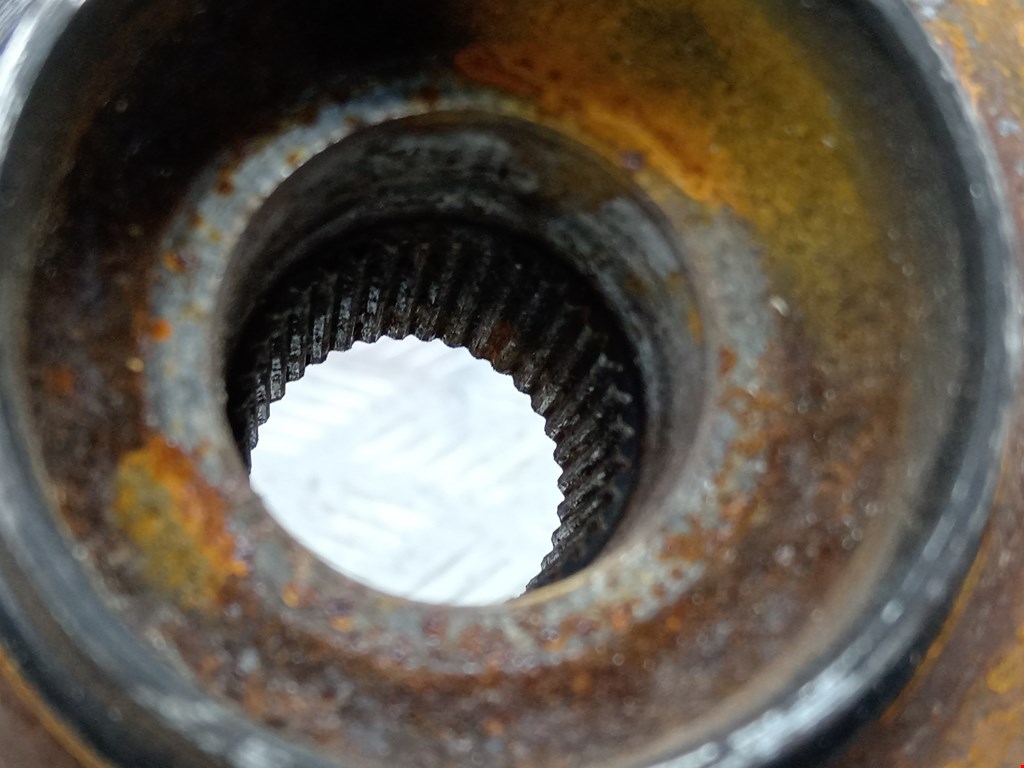 Ступица передняя правая AUDI A3 8P 2003-2013