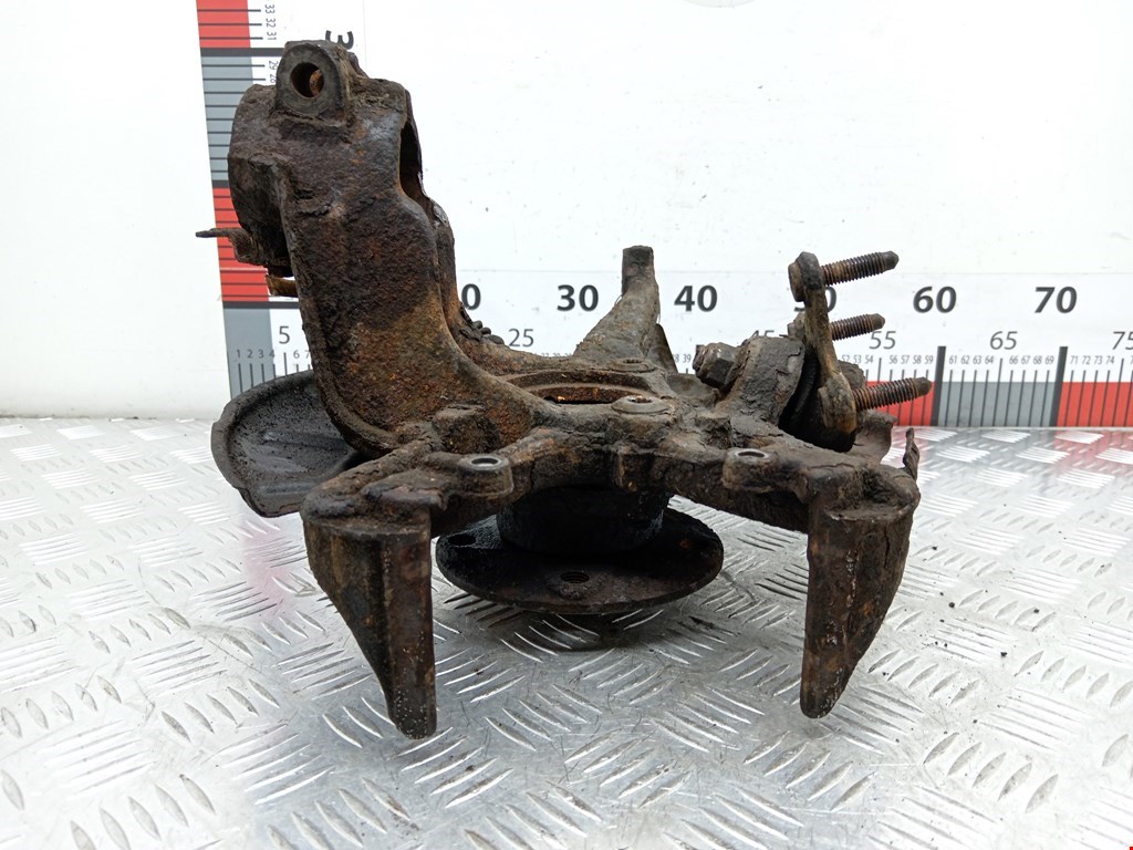 Ступица передняя правая AUDI A3 8P 2003-2013