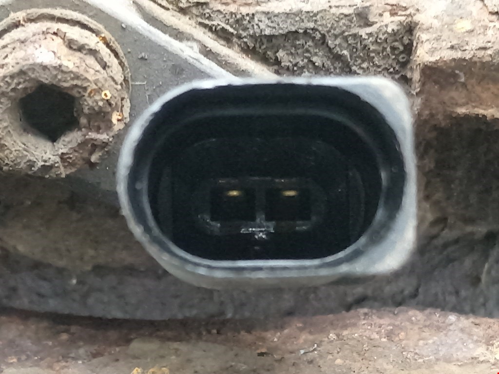 Ступица передняя правая AUDI A3 8P 2003-2013