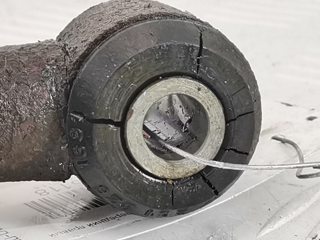 Амортизатор передний правый MERCEDES-BENZ C-Class C-klasse W202 1993-2000