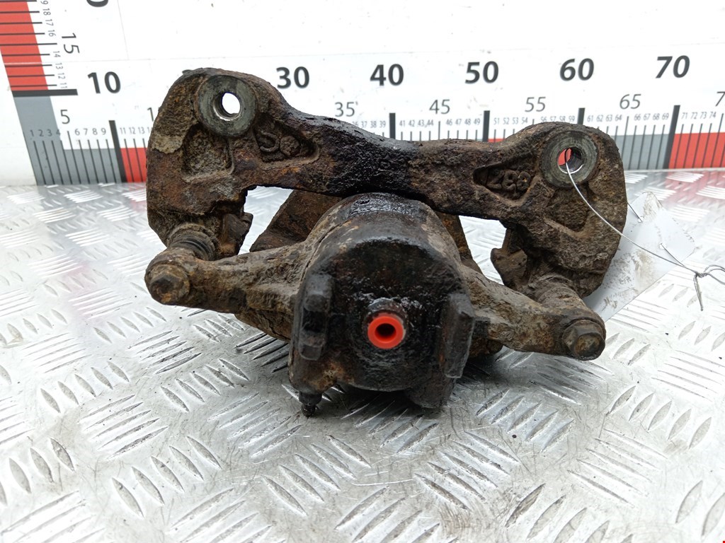 Суппорт передний левый MITSUBISHI L200 KB 2006-2015