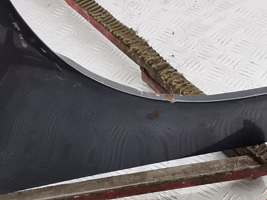 Крыло переднее правое VOLVO V50 I 2004-2012