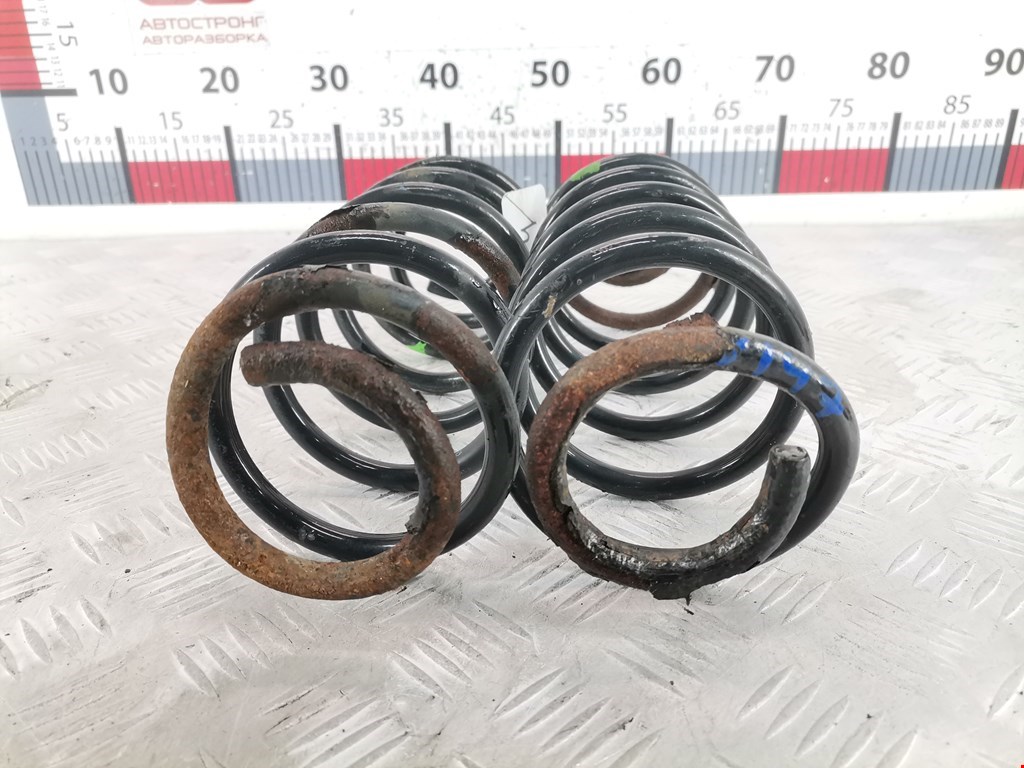 Пружина задняя левая/правая FORD Fiesta 2008-2012