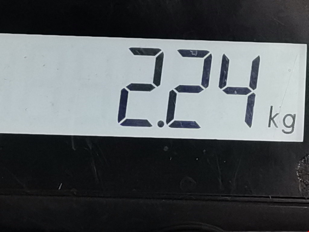 Амортизатор задний левый TOYOTA Auris E150 2006-2012