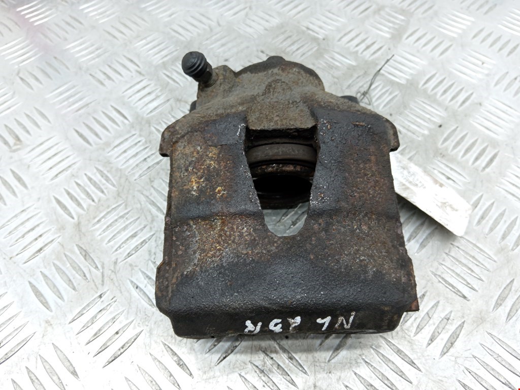 Суппорт передний правый SEAT Ibiza 2002-2008