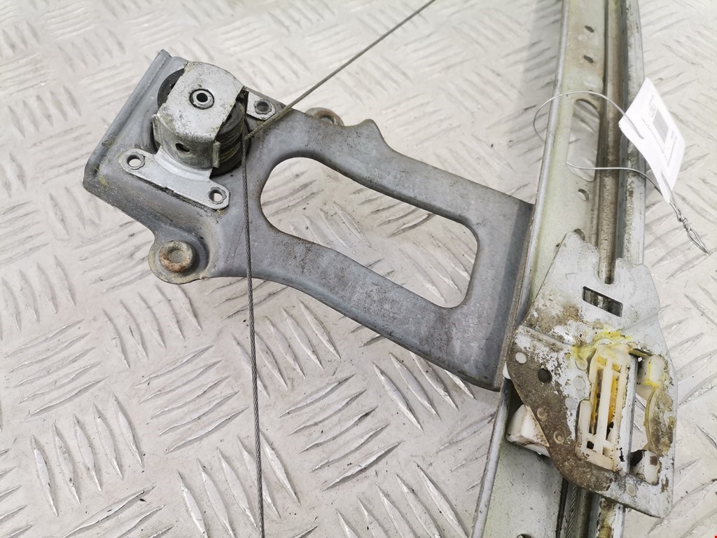 Стеклоподъемник задний левый BMW 3er E46 1998-2006