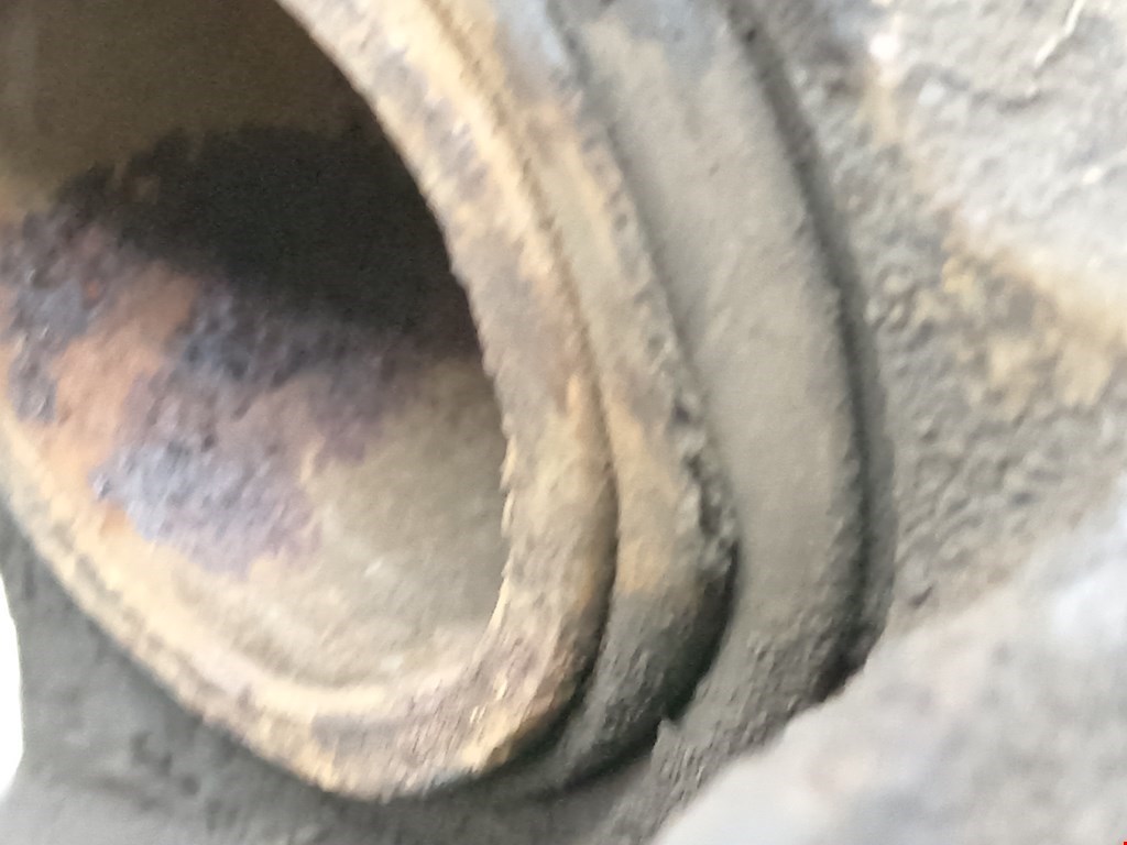 Суппорт задний правый RENAULT Koleos HY 2008-2016