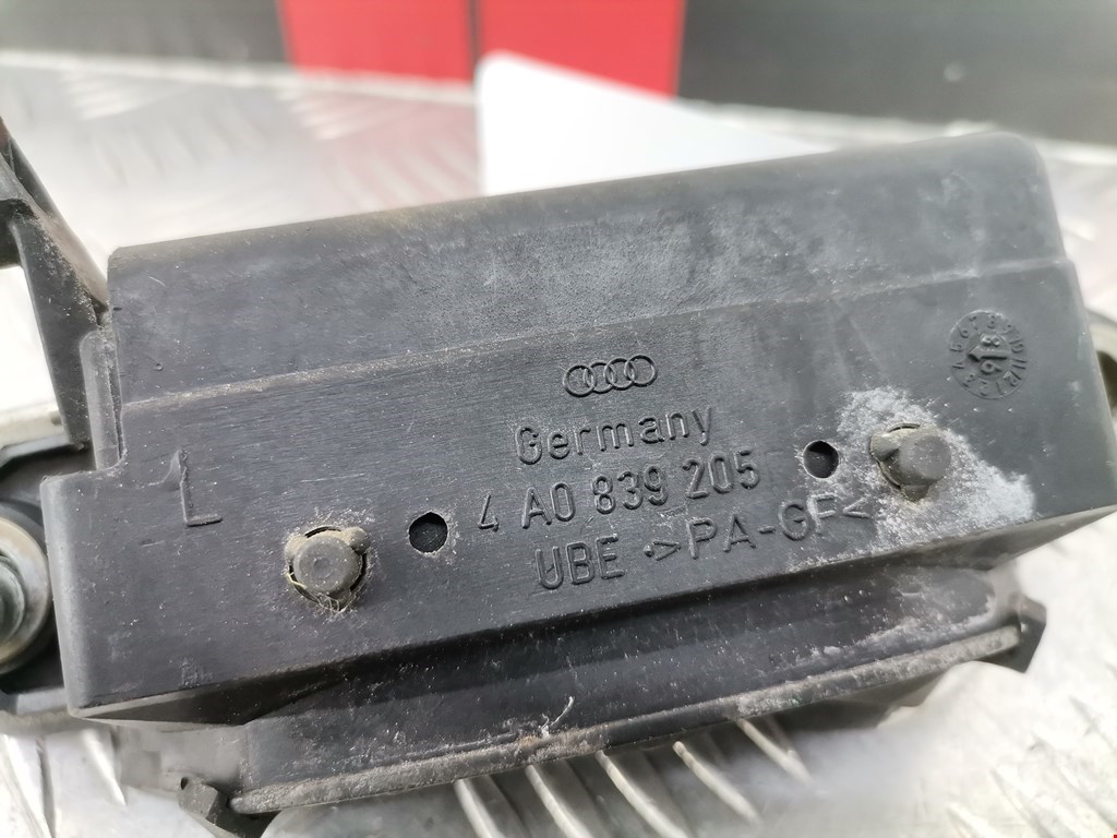 Ручка двери задней наружная левая AUDI A4 B5 1995-2001