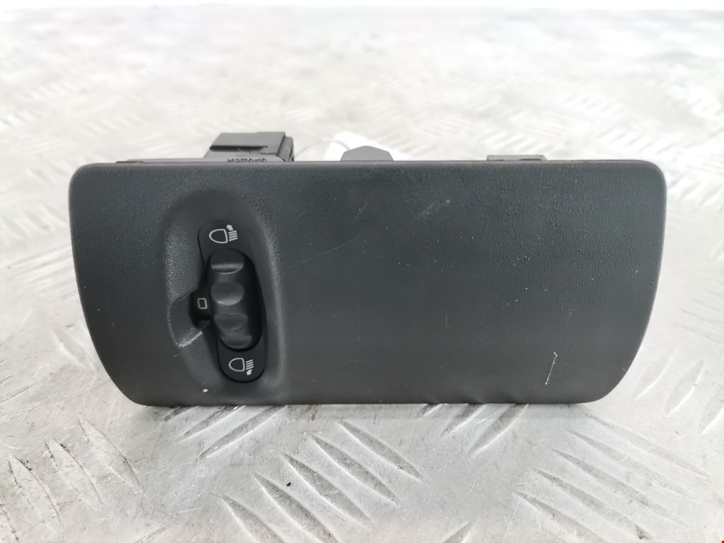Кнопка корректора фар RENAULT Kangoo 2008-2021