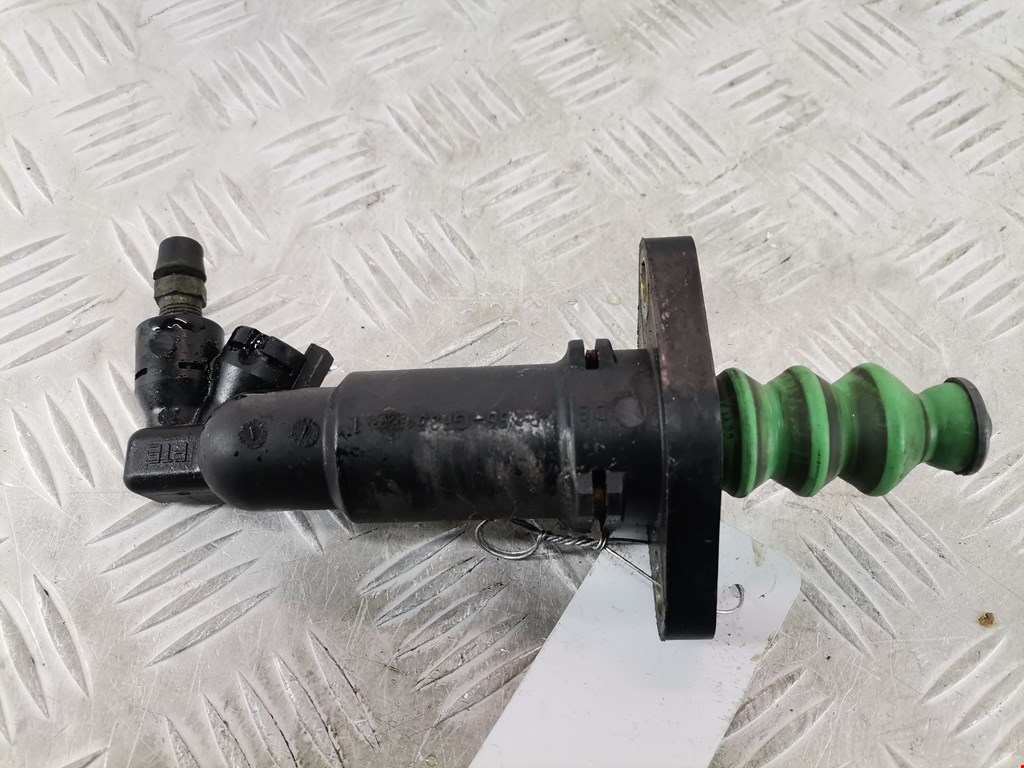 Цилиндр сцепления рабочий AUDI A3 8L 1996-2003