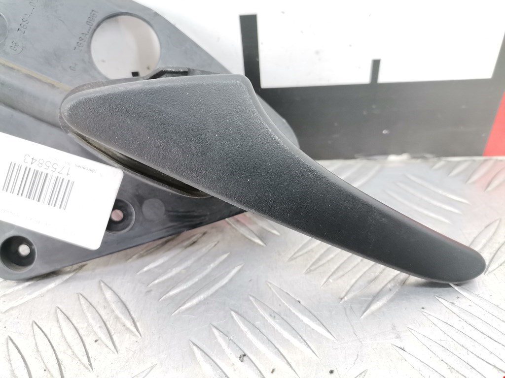 Ручка дверная передняя внутренняя левая MERCEDES-BENZ Vito W639 2003-2014