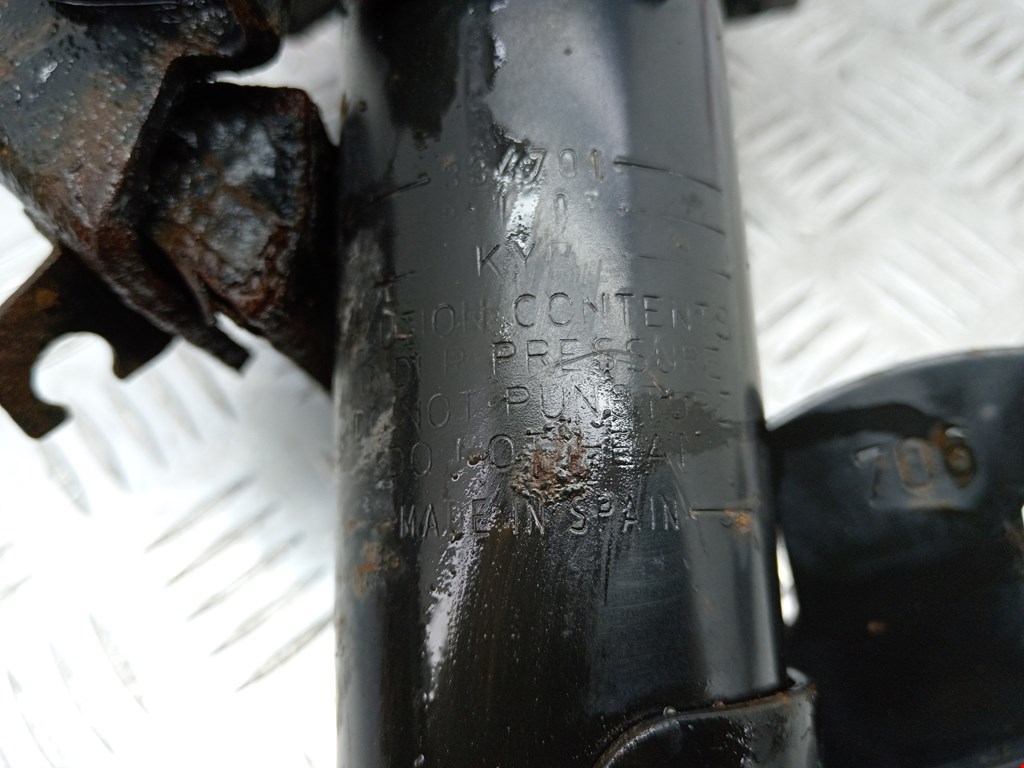 Амортизатор передний правый MAZDA Mazda 5 CR 2005-2010