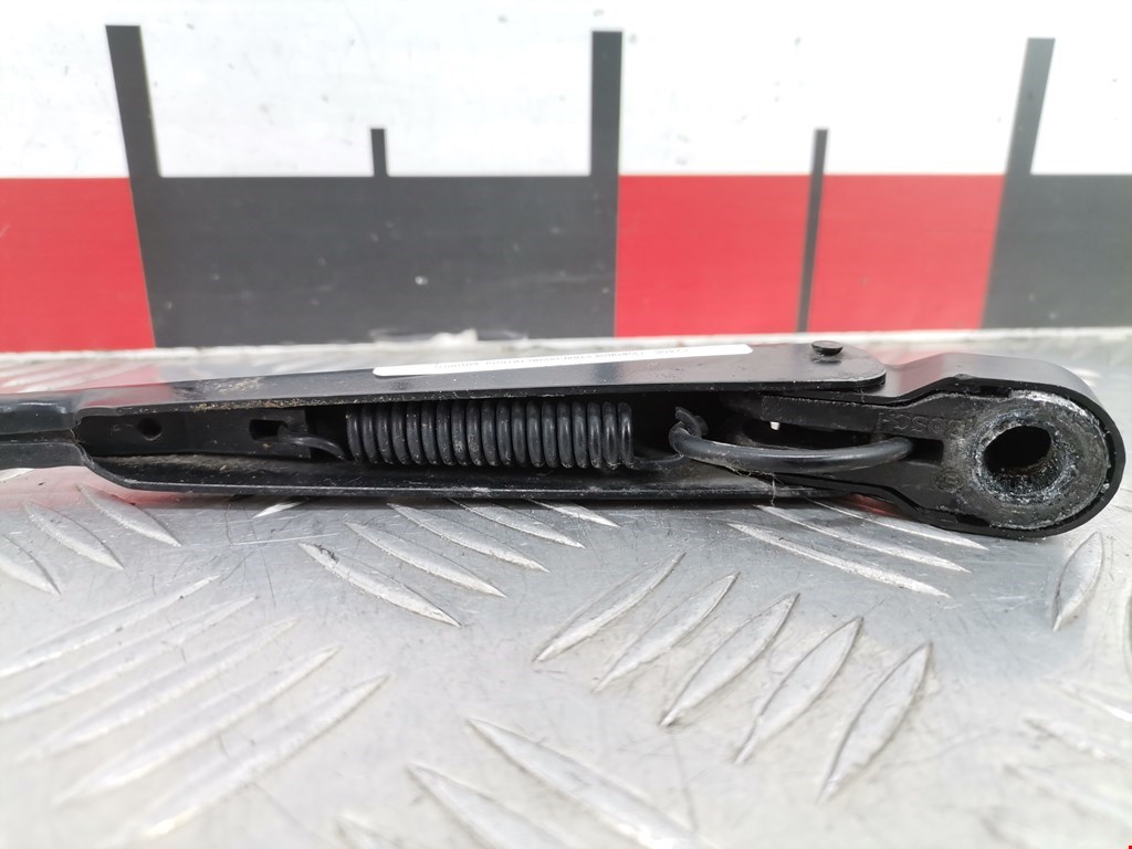 Поводок дворника задний (заднего) FORD Focus I 1998-2005