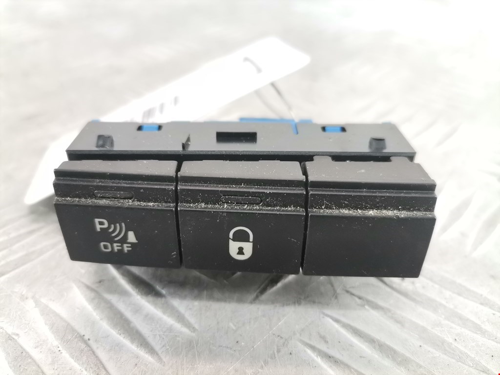 Кнопка центрального замка PEUGEOT 407 2004-2010