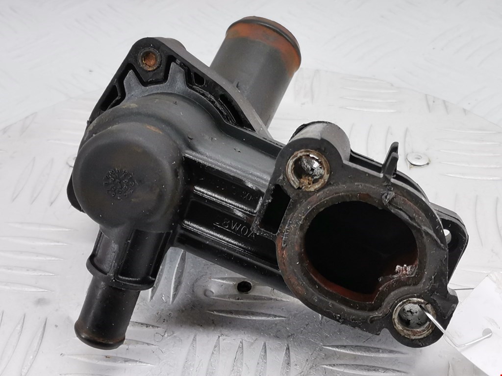 Корпус термостата FORD Focus II 2005-2011