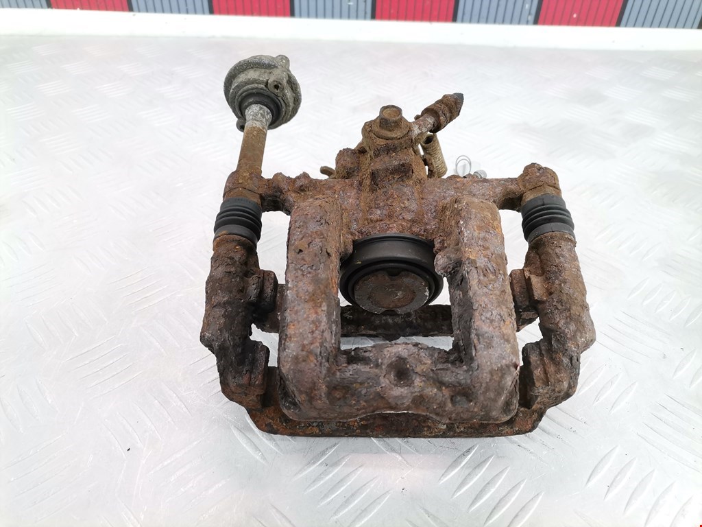 Суппорт задний правый OPEL Astra J 2009-2017