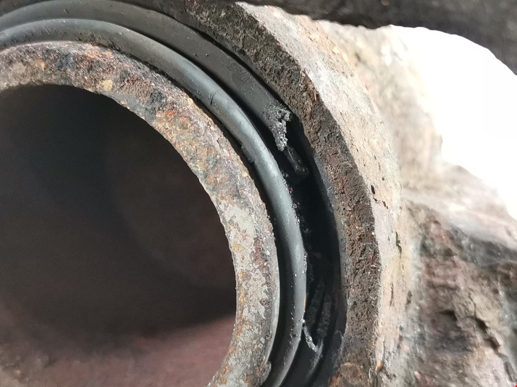 Суппорт передний правый HONDA CR-V III 2007-2012