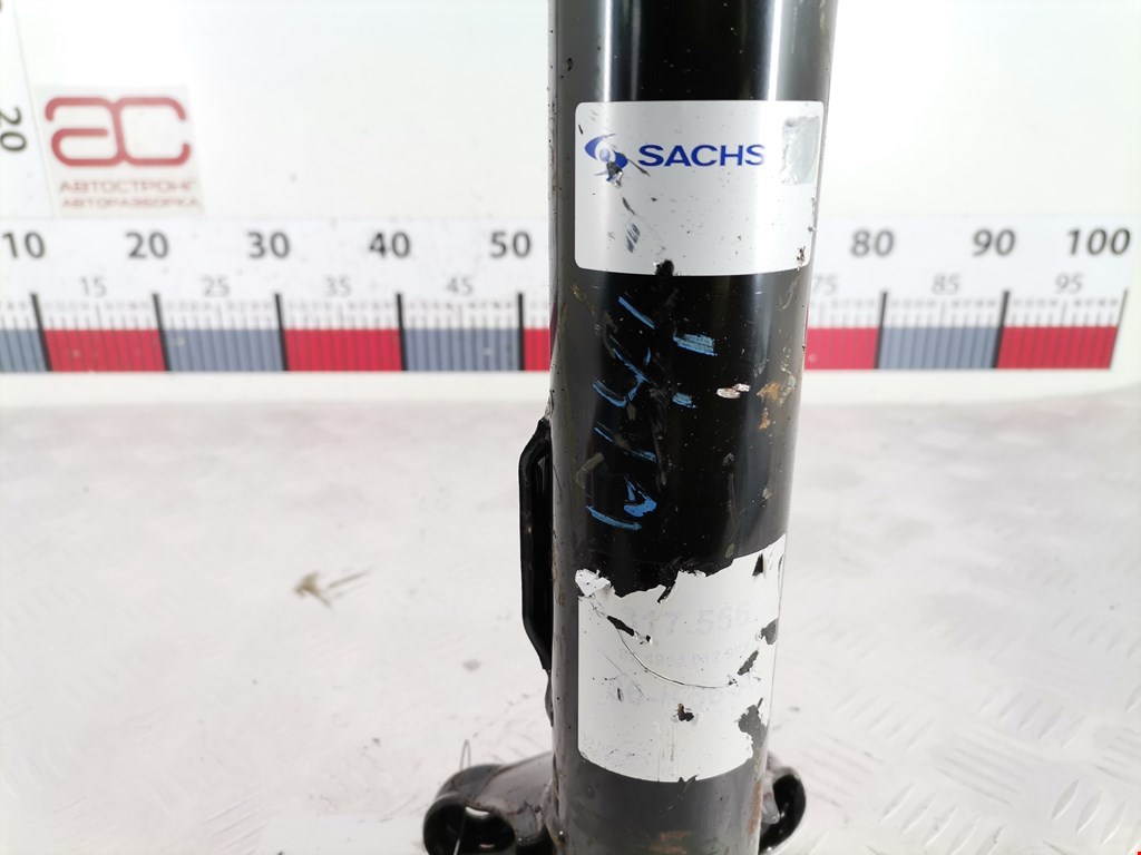 Амортизатор передний левый MERCEDES-BENZ C-Class C-klasse W204 2007-2015