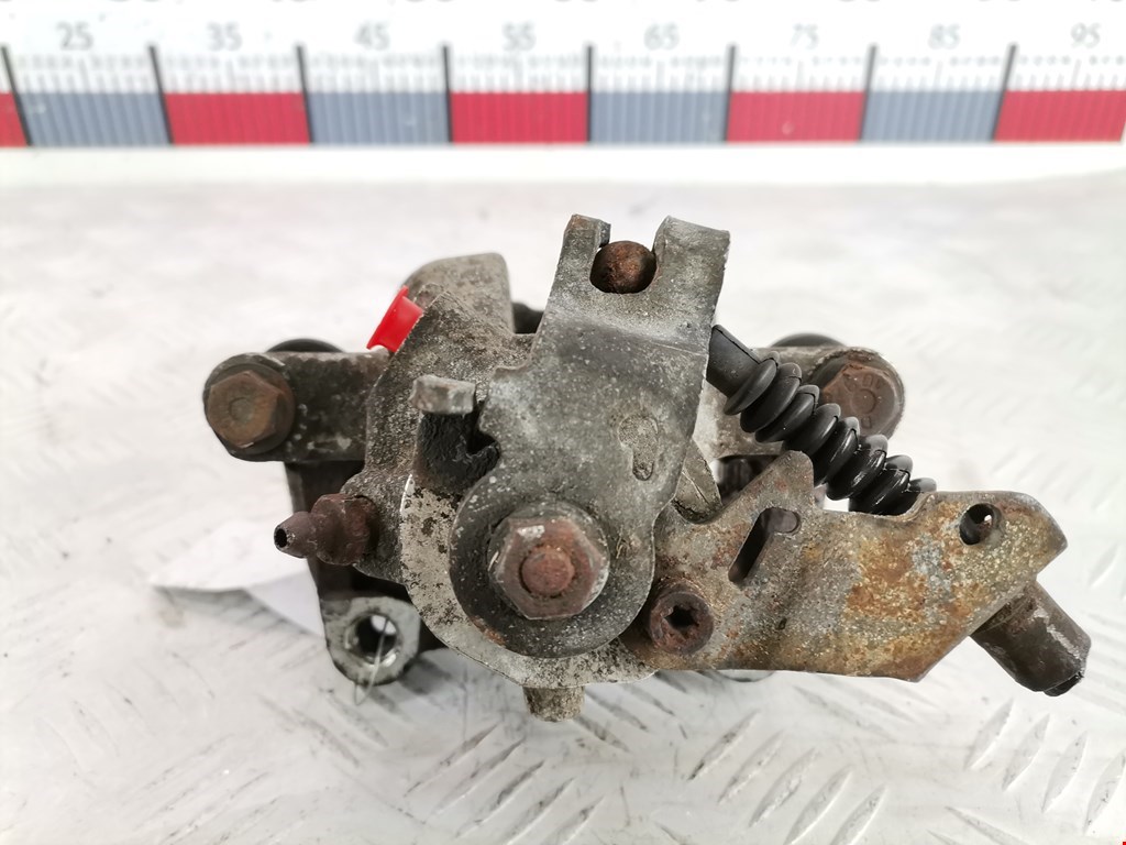 Суппорт задний правый OPEL Combo C 2001-2011