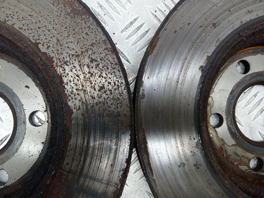 Диск тормозной передний OPEL Astra J 2009-2017