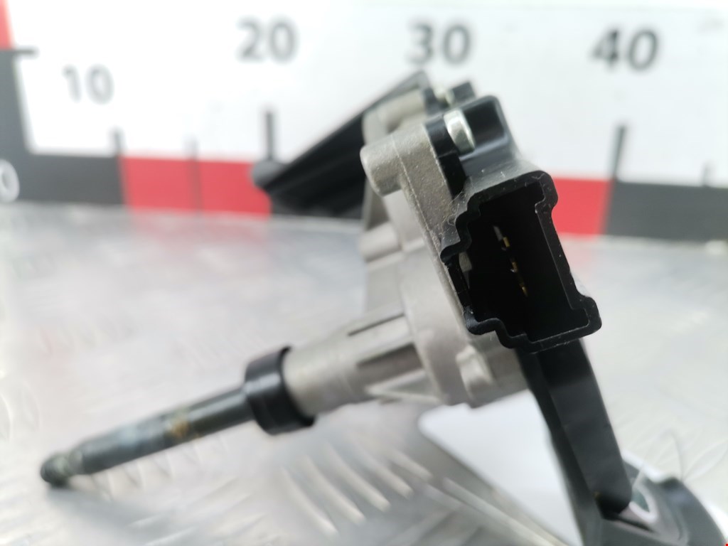 Моторчик стеклоочистителя задний RENAULT Koleos HY 2008-2016