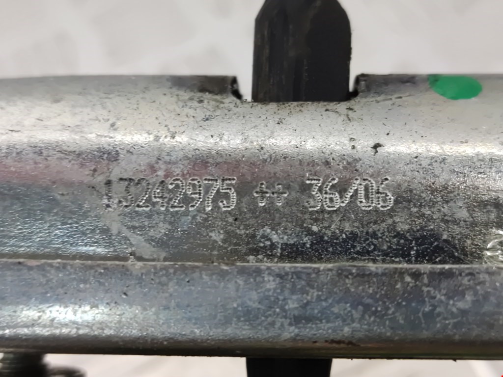 Ограничитель открывания двери OPEL Corsa D 2006-2014