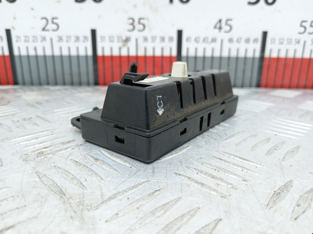 Часы PEUGEOT 206 1998-2012