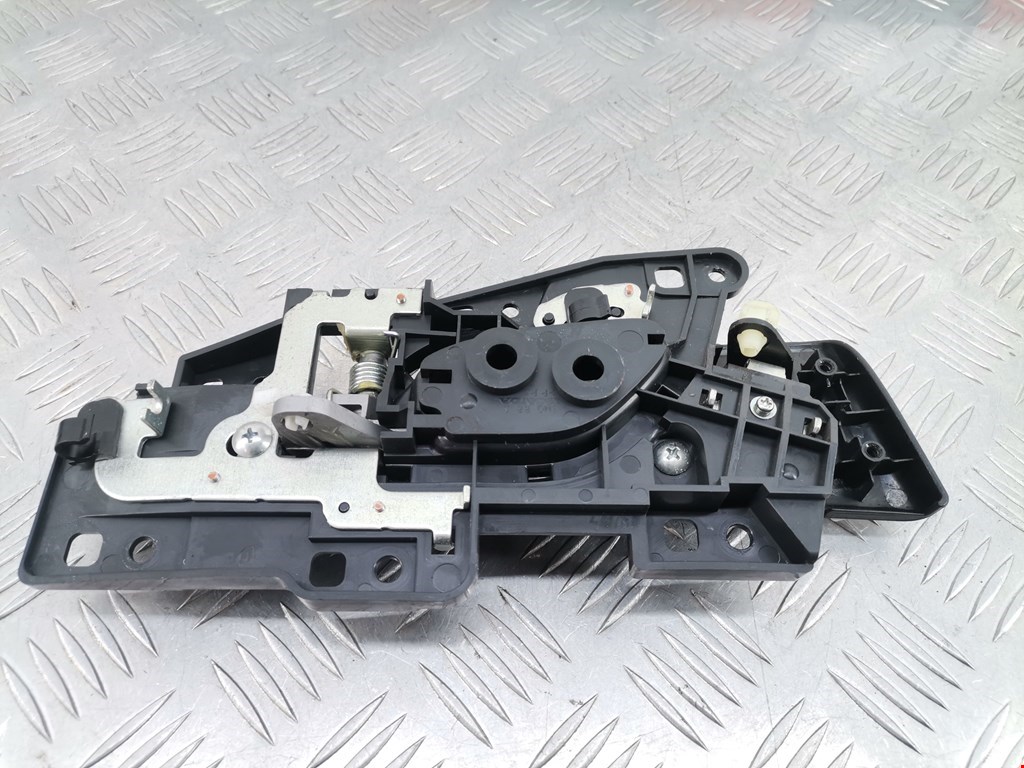 Ручка дверная задняя внутренняя правая HONDA Civic 4D 2006-2016