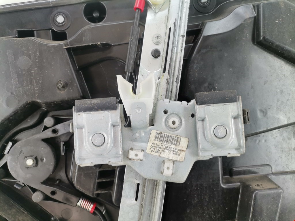 Стеклоподъемник передний левый FORD Fiesta 2008-2012