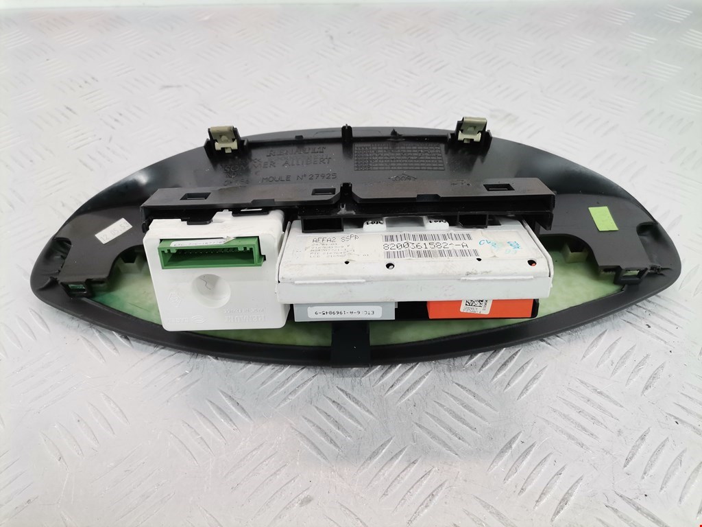 Дисплей информационный (компьютера) RENAULT Laguna 2001-2007