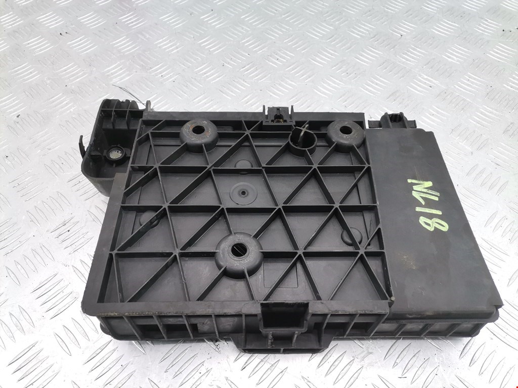 Крепление АКБ (корпус/подставка) RENAULT Megane II 2002-2009