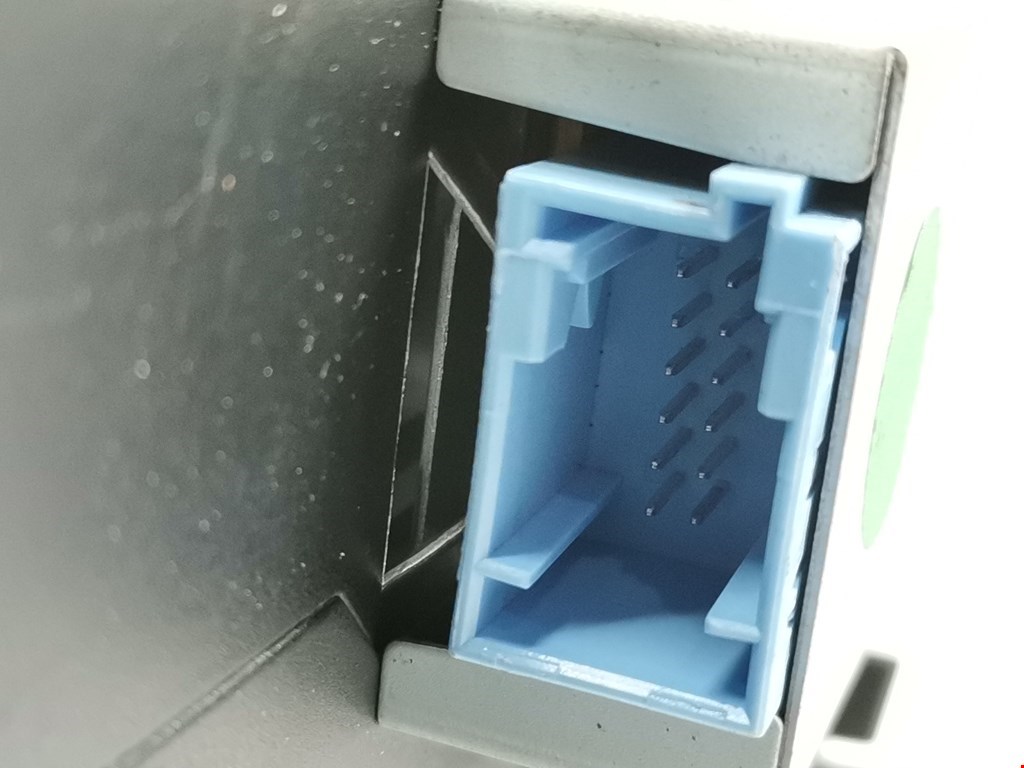 Ченджер компакт дисков PEUGEOT 807 2002-2014