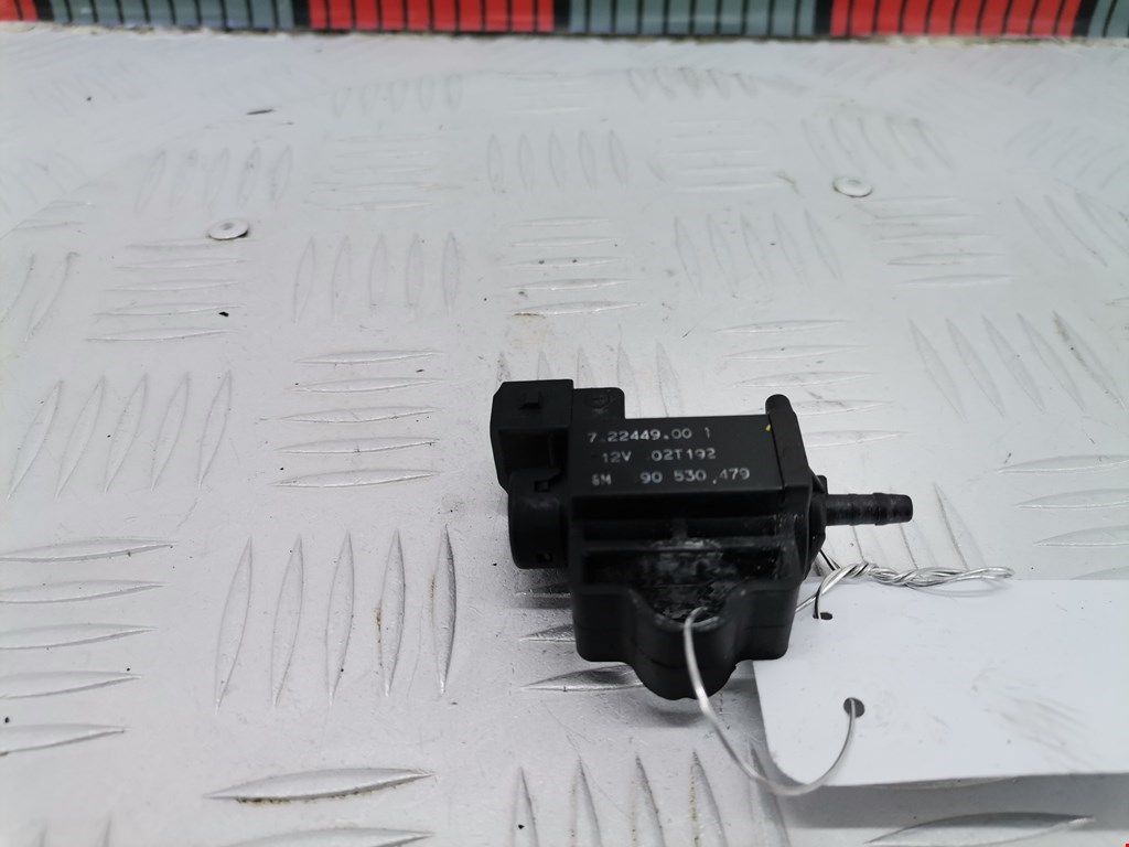 Клапан воздушного фильтра Opel Zafira A (1999-2006)